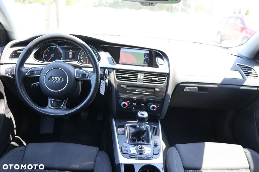 Audi A4 Avant - 5