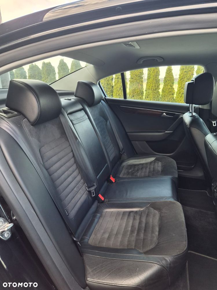 Volkswagen Passat 2.0 TDI DSG BlueMotion Technology Highline - 20