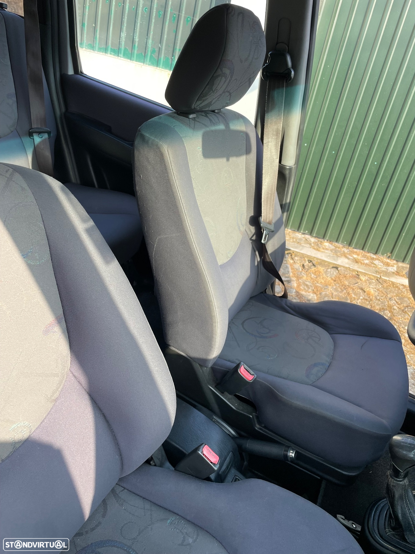 Hyundai Matrix 1.5 CRDi GLS - 11