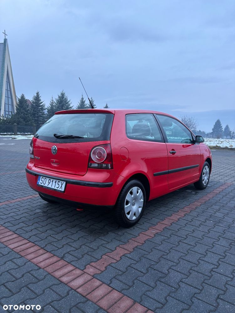 Volkswagen Polo - 4