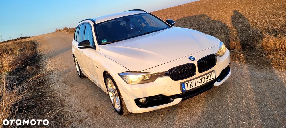 BMW Seria 3 320d DPF Edition Sport - 2