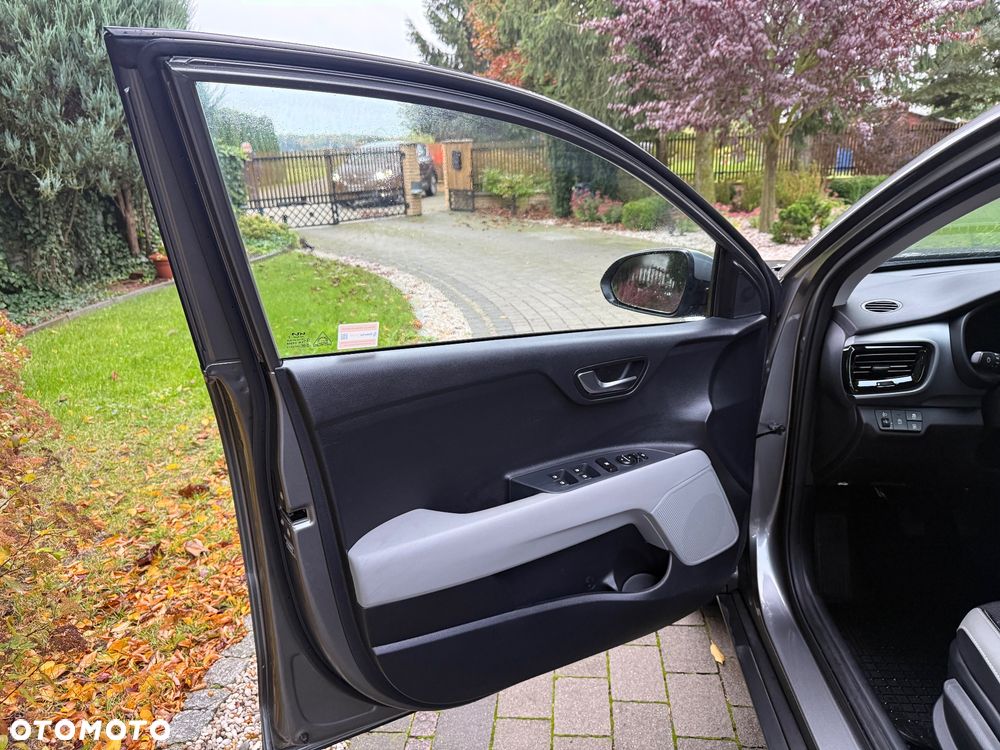 Kia Stonic 1.2 L - 15