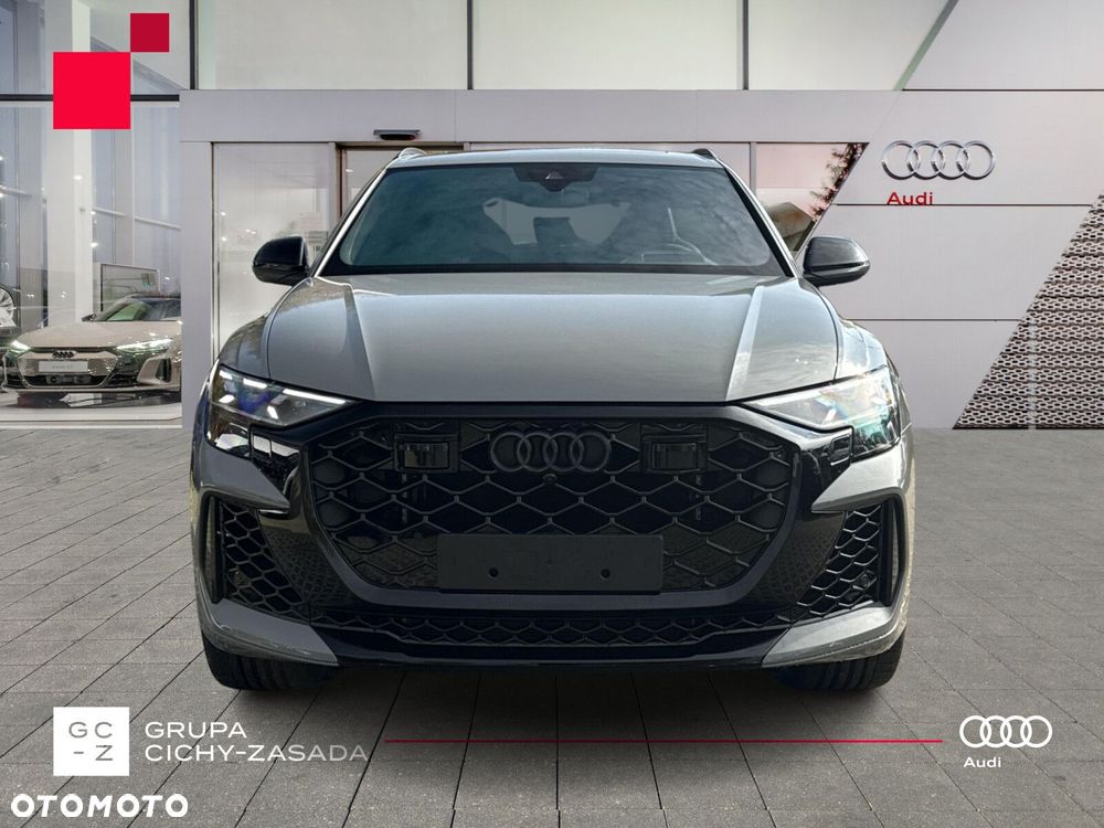 Audi RS Q8 - 6
