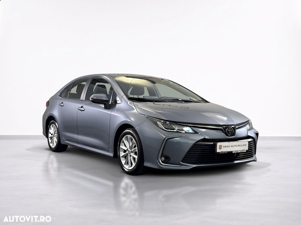 Toyota Corolla - 8