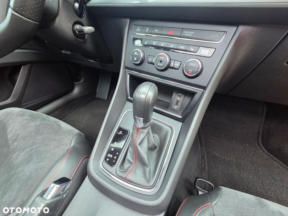 Seat Leon - 25