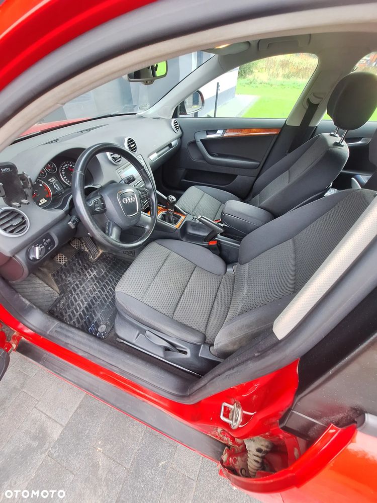 Audi A3 Sportback 1.8 TFSI Ambition - 9