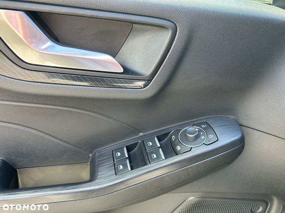 Ford Kuga 2.5 Duratec PHEV ST-LINE X - 26
