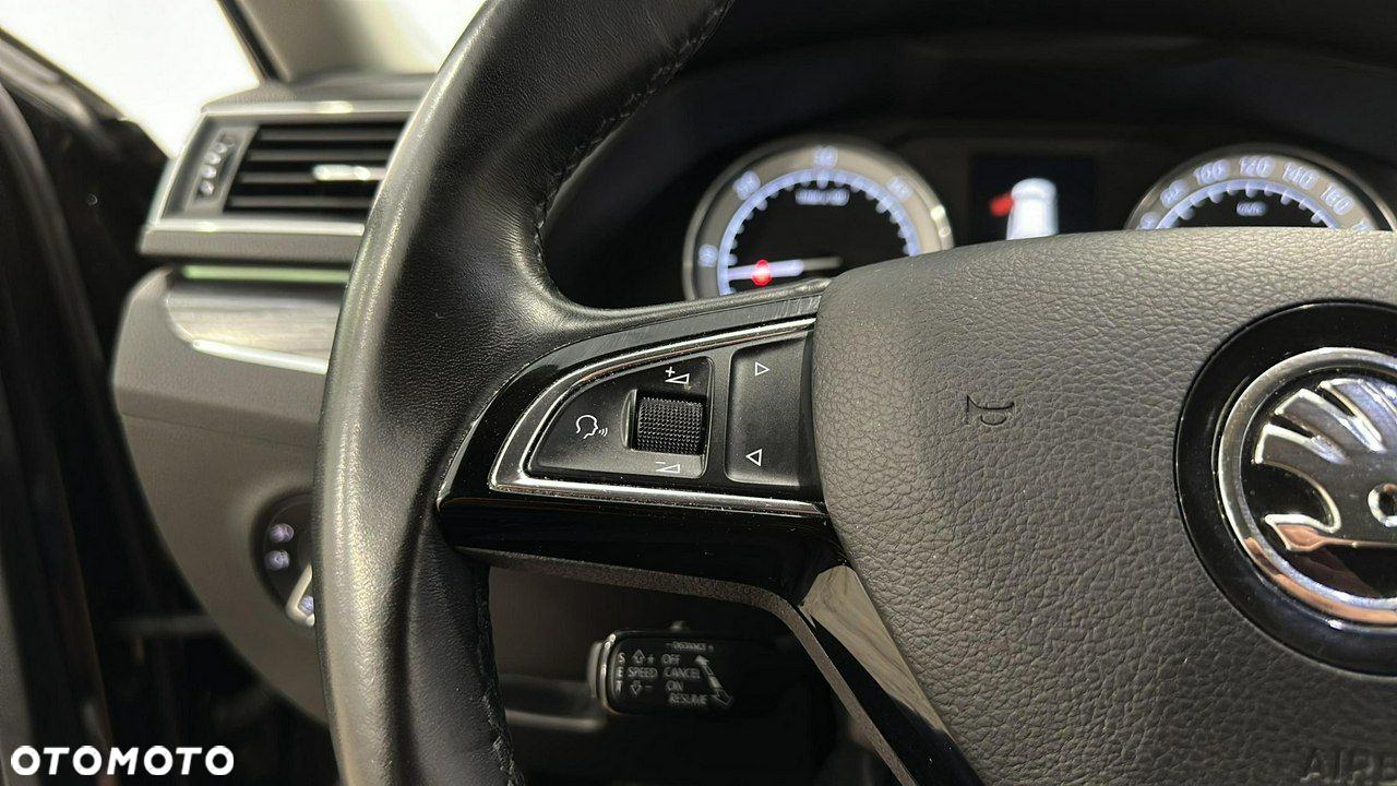 Skoda Superb - 23