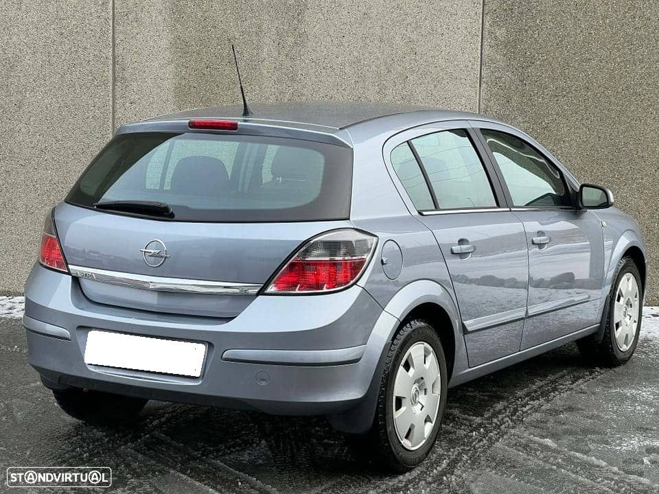 Opel Astra - 2