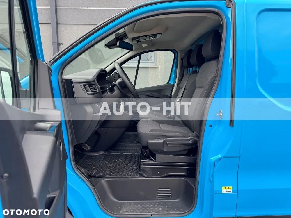 Renault Trafic - 21