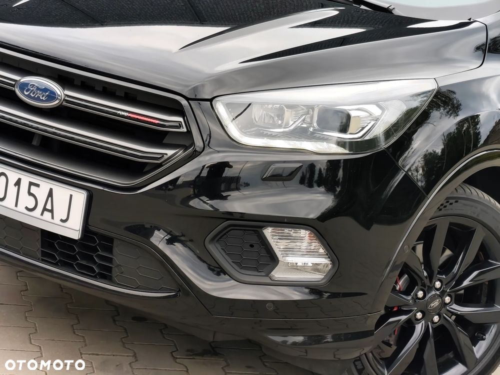 Ford Kuga 2.0 TDCi 4x4 ST-Line - 37