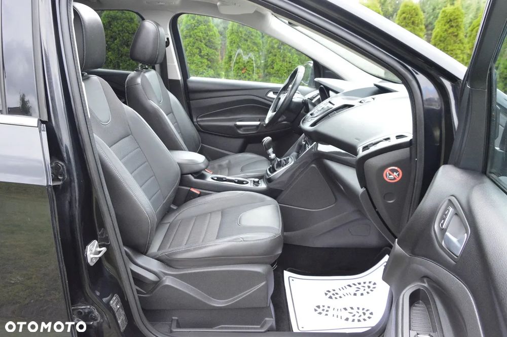 Ford Kuga 2.0 TDCi 4WD Titanium - 35