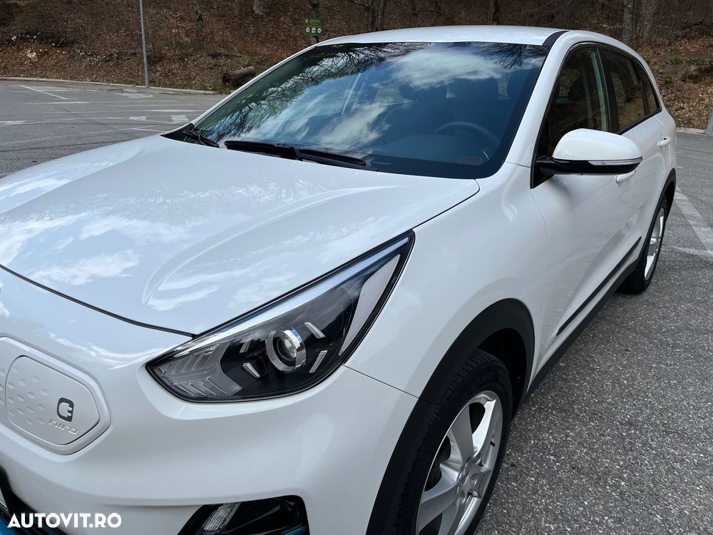 Kia Niro e-Niro 150 kW Vision - 2