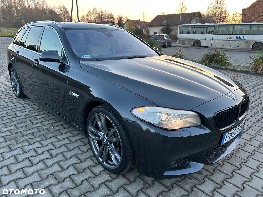BMW Seria 5 525d xDrive - 1