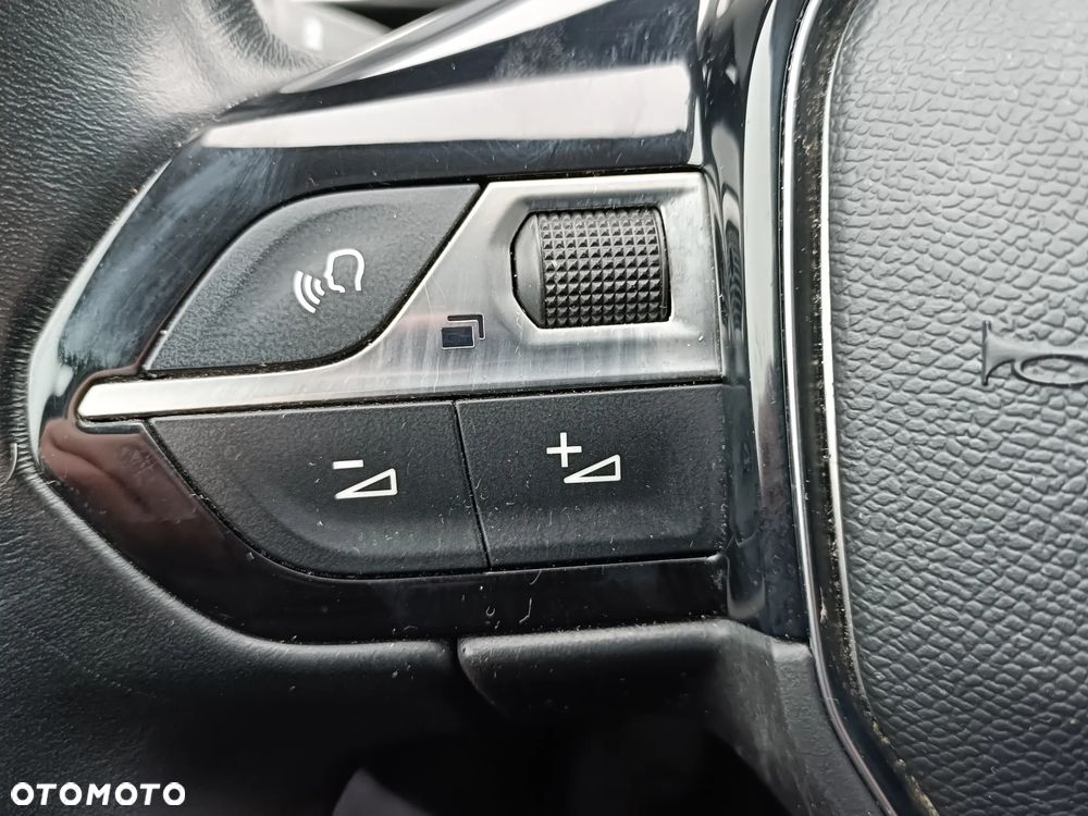 Peugeot 3008 - 23