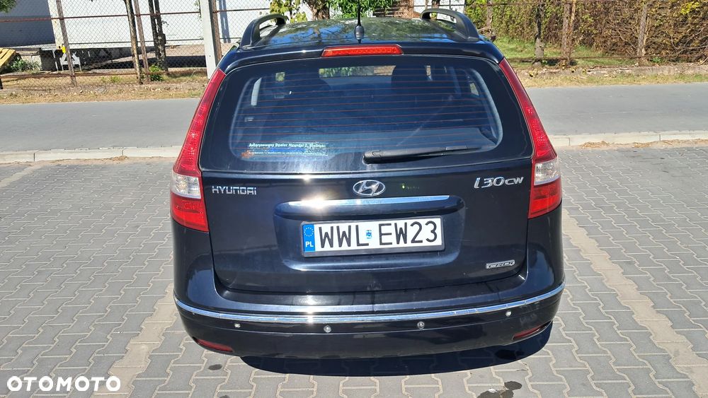 Hyundai i30 1.6 CRDi Classic + - 5