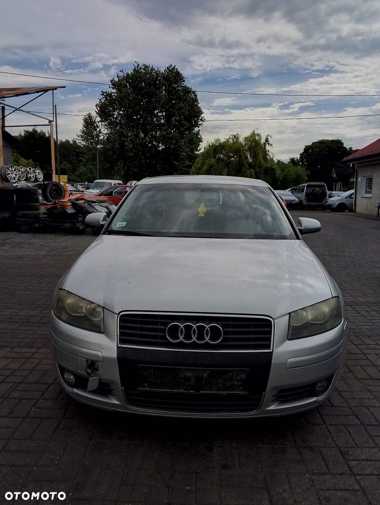 KOMPLETNY PRZÓD Audi A3 8P Przedlift 04-13r. lakier kolor LY7W srebrny. Europa MASKA LAMPA ZDERZAK BŁOTNIK GRILL ATRAPA PAS PRZEDNI WZMOCNIENIE CZOŁOWE CHŁODNICA HALOGEN do założenia bez malowania - 1