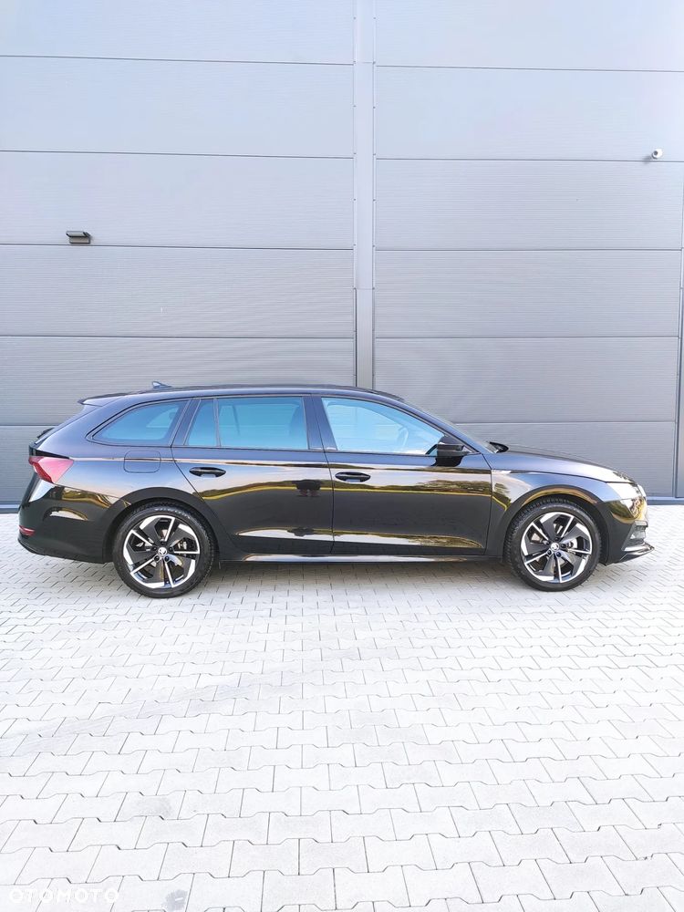 Skoda Octavia 2.0 TSI 4x4 Sportline DSG - 5