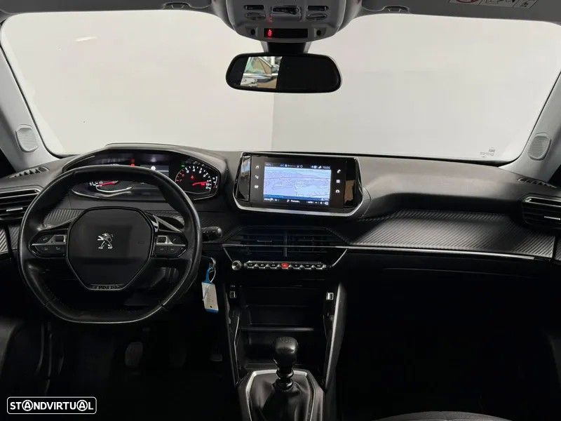 Peugeot 2008 1.5 BlueHDi Allure EAT8 - 17