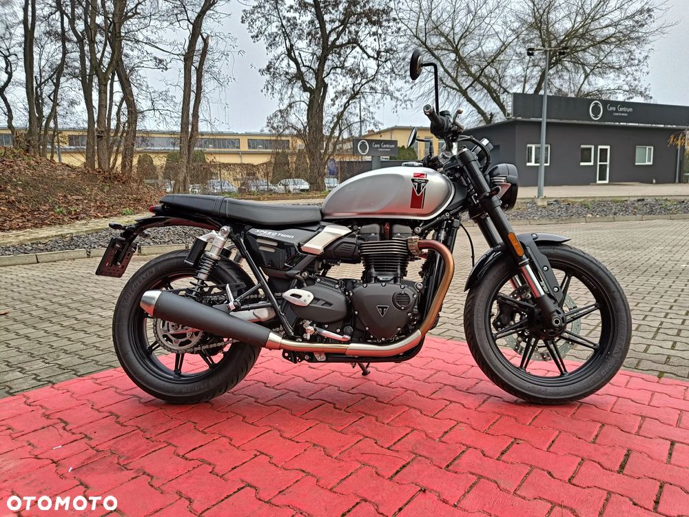 Triumph Speed Twin - 9