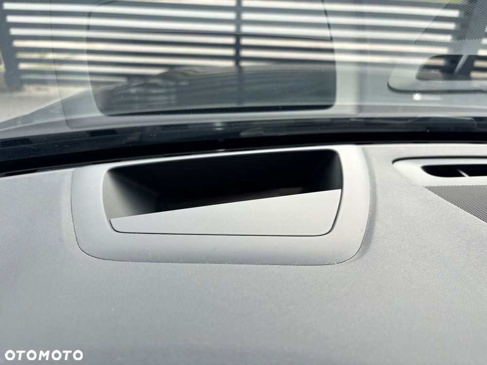 Volvo V60 T6 AWD Recharge Geartronic Inscription - 26