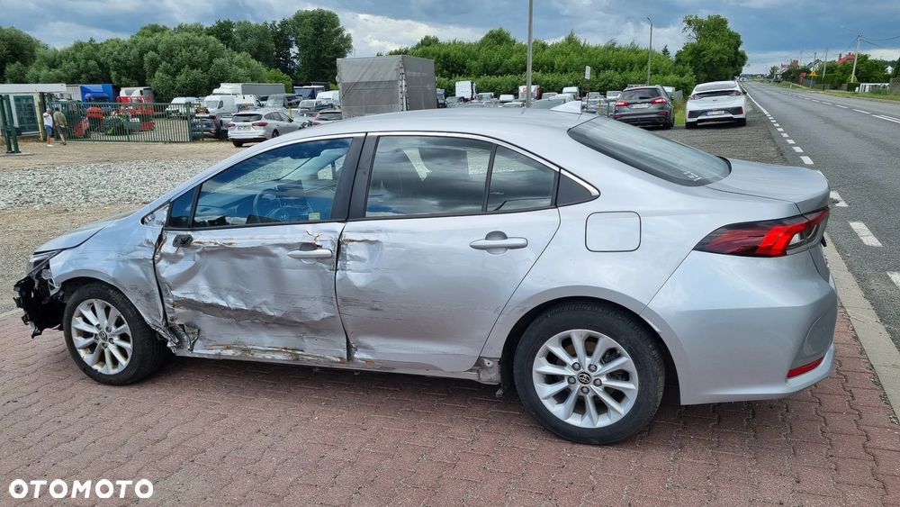 Toyota Corolla 1.5 Active - 13