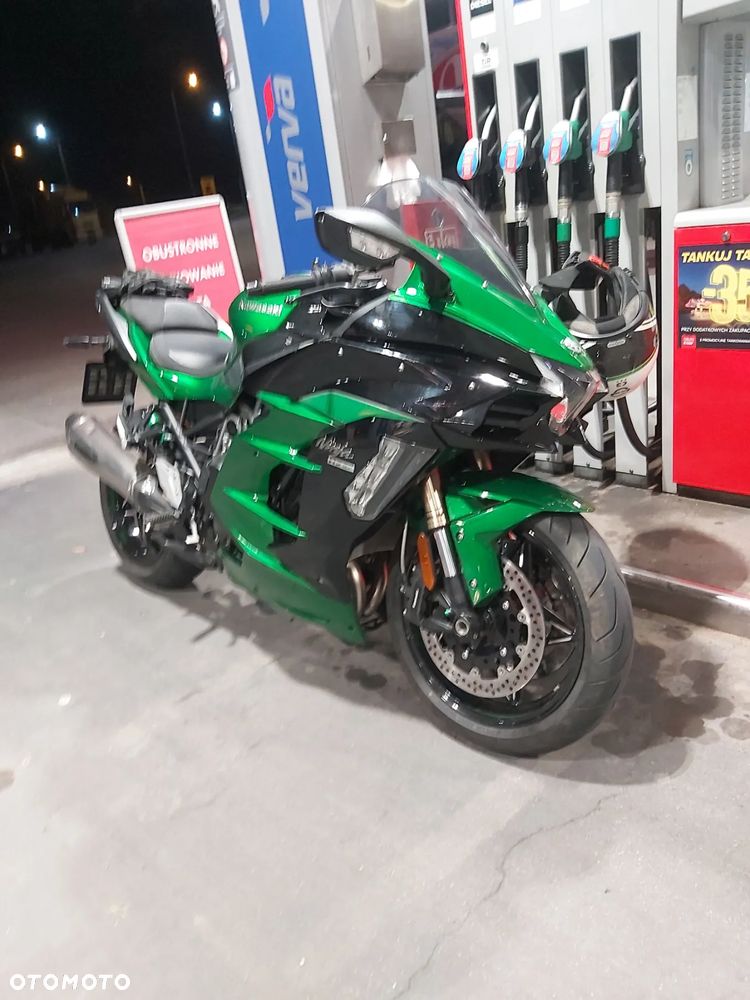 Kawasaki Ninja H2 SX - 24