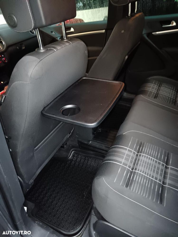 Volkswagen Tiguan - 10