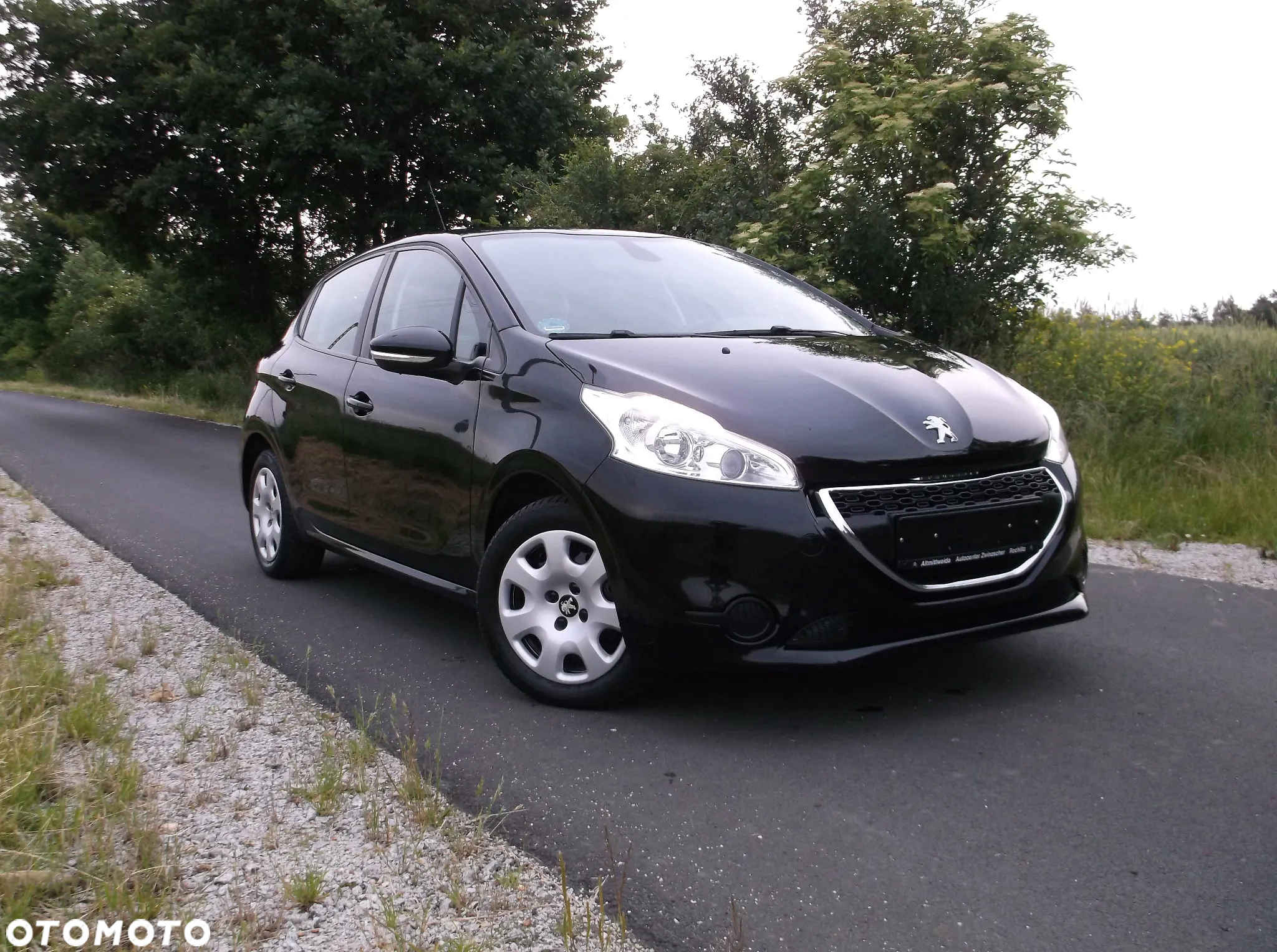Peugeot 208 1.2 PureTech Allure - 27