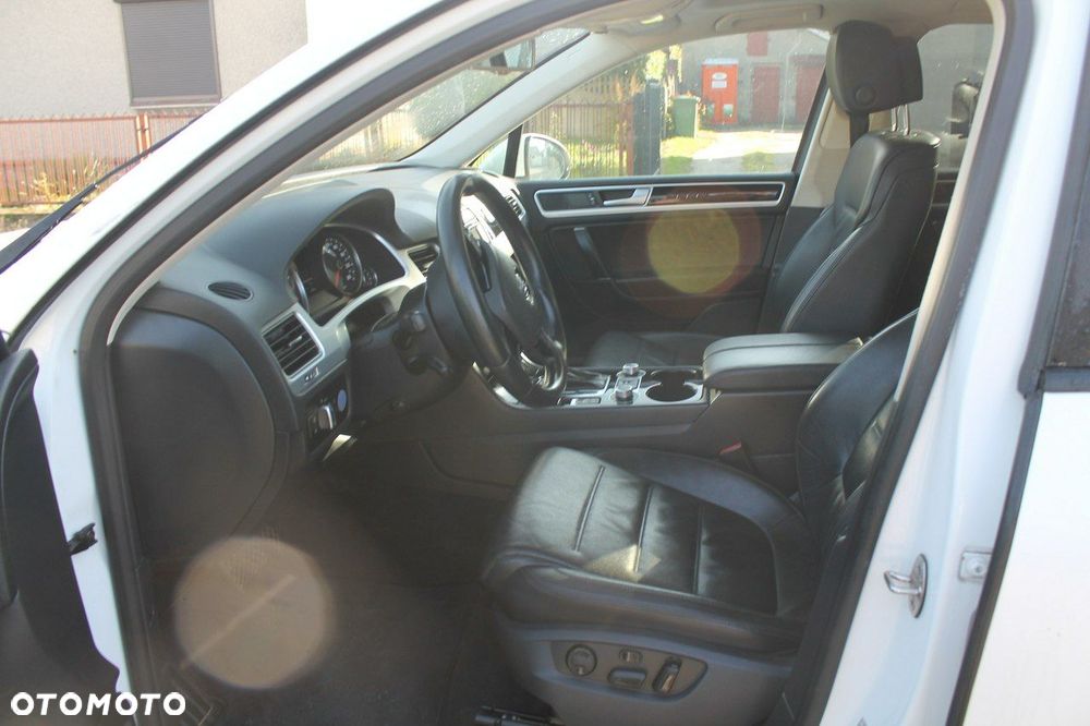 Volkswagen Touareg - 9