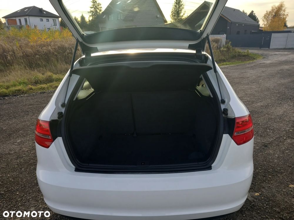 Audi A3 Sportback - 7