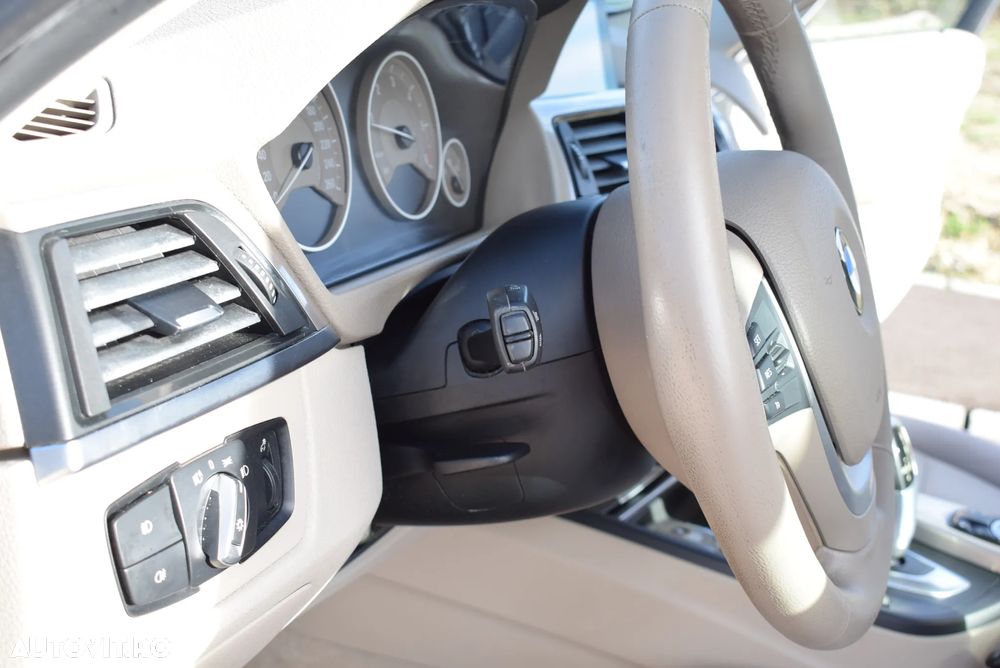 BMW Seria 5 520d Aut. Modern Line - 10