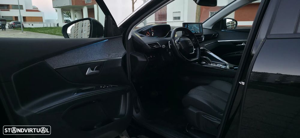 Peugeot 5008 PureTech 130 EAT8 Stop & Start Allure Pack - 12