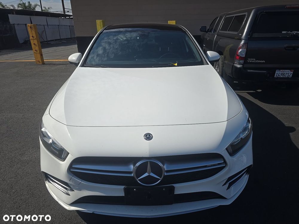 Mercedes-Benz Klasa A AMG 35 4Matic AMG Speedshift DCT 7G - 2