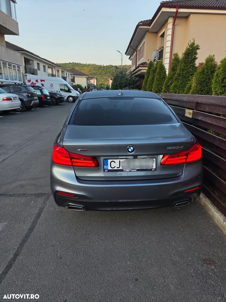 BMW Seria 5 520d xDrive Aut. M Sport Edition - 8