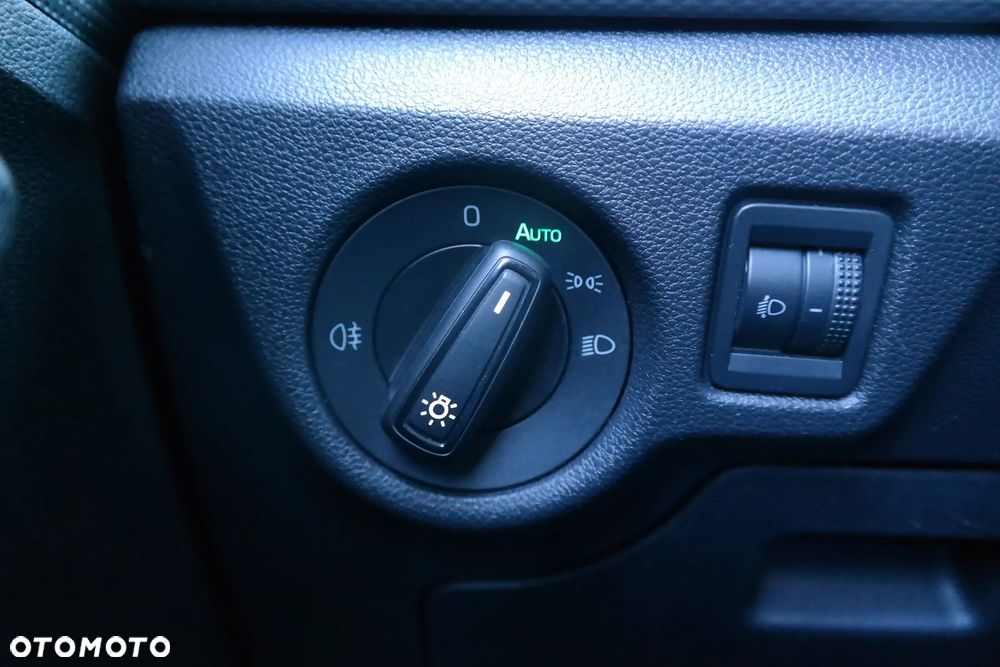 Skoda Kamiq 1.0 TSI Ambition DSG - 20