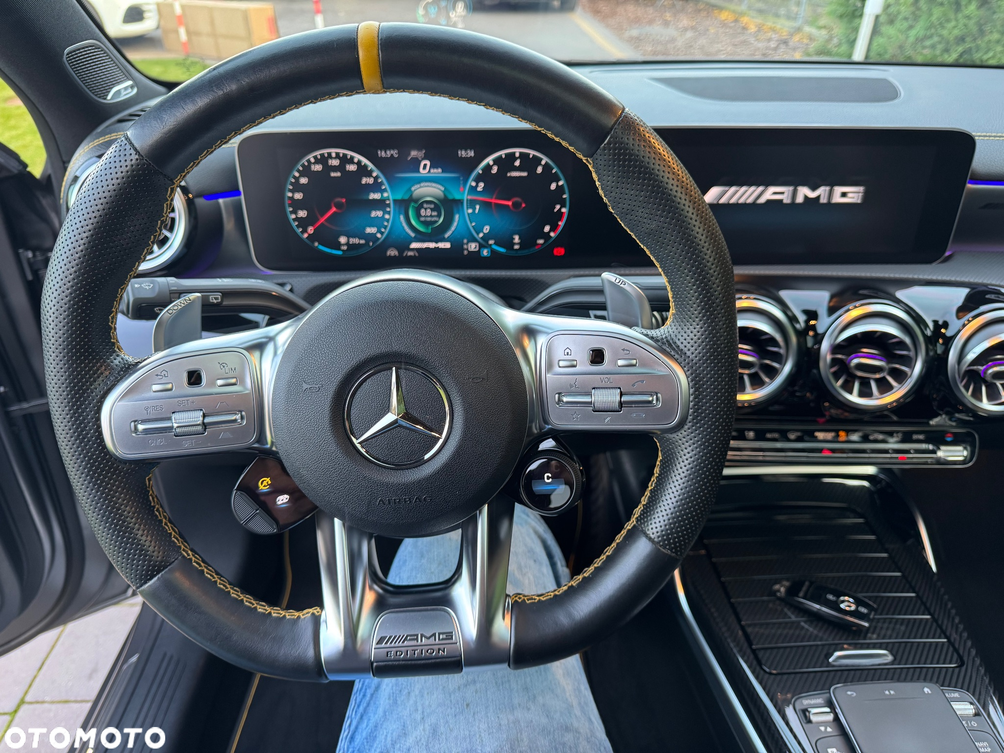 Mercedes-Benz Klasa A 45 S AMG 4-Matic Special Edition 1 8G-DCT - 12