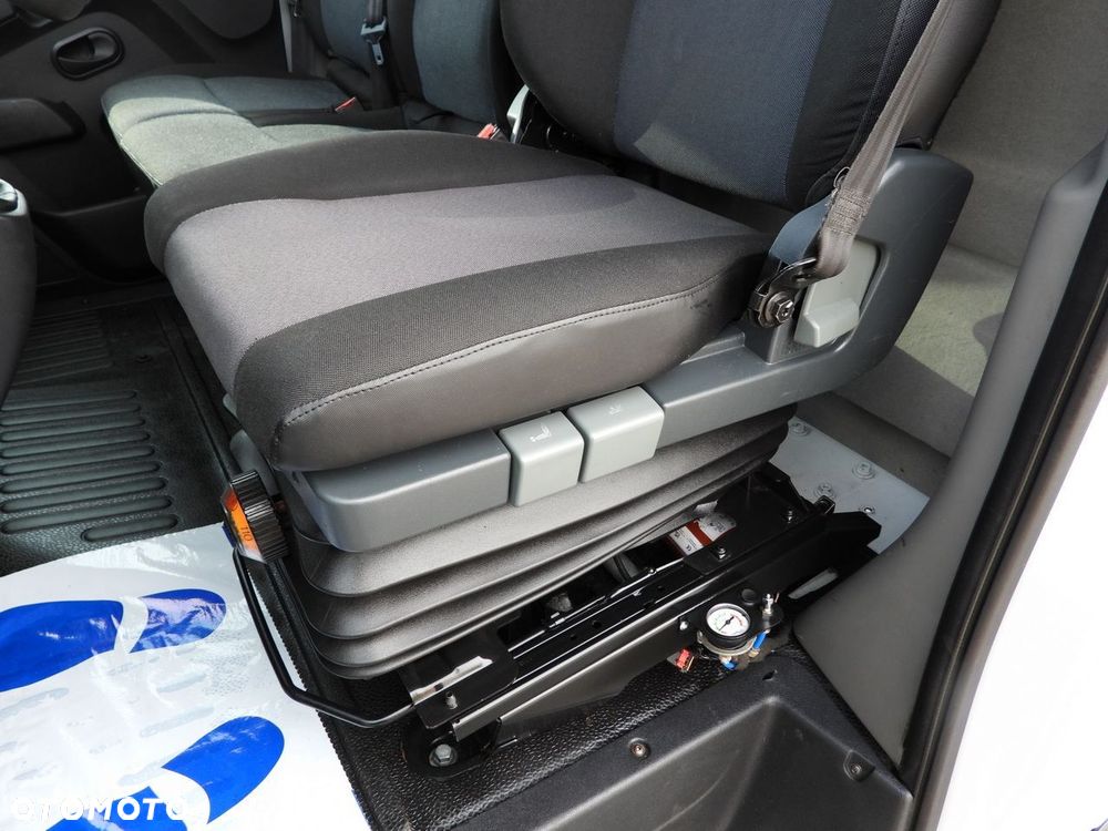 Renault MASTER PLANDEKA 10 PALET WEBASTO TEMPOMAT LEDY PNEUMATYKA KLIMATYZACJA  165KM - 30