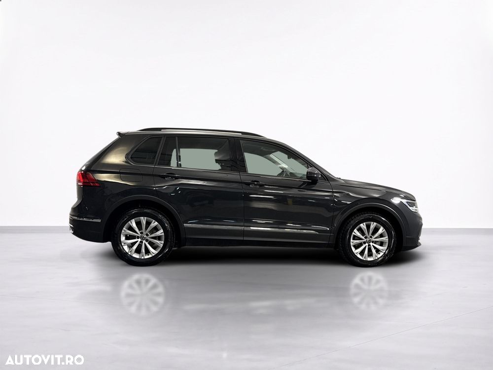 Volkswagen Tiguan - 7