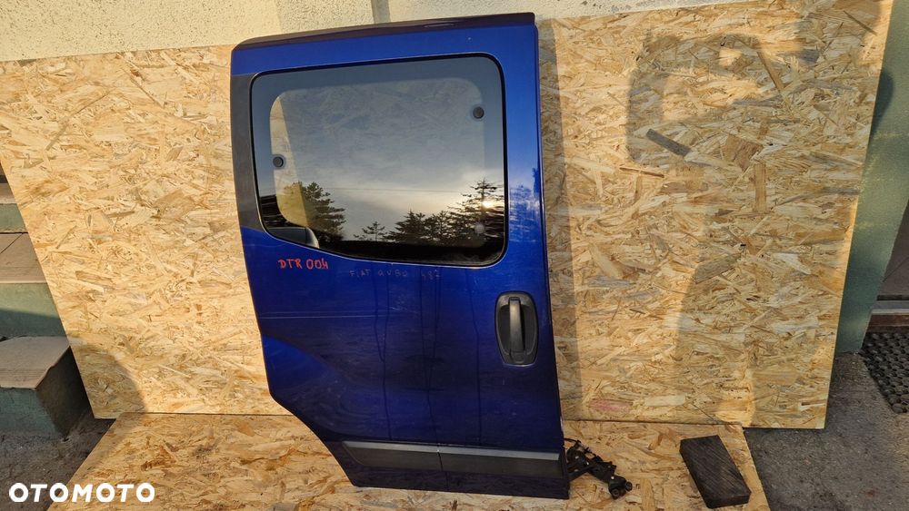 FIAT QUBO DRZWI TYŁ TYLNE PRAWE PRAWY - 1