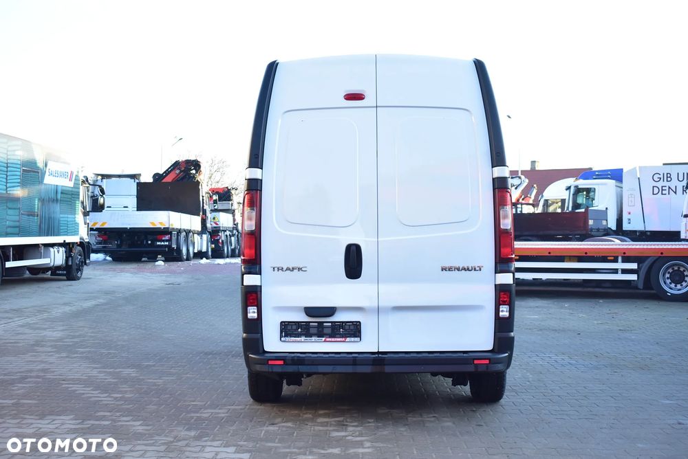 Renault Trafic 1.6 D 145 KM /Blaszak L2H2 / Wysoki ! / Oryginalny przebieg / Sprowadzony z Niemiec ! - 8