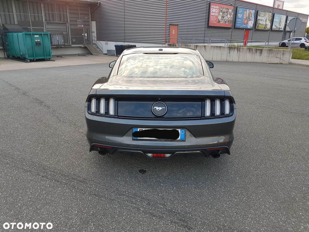 Ford Mustang 2.3 EcoBoost - 4