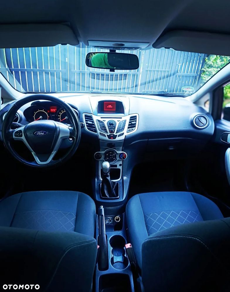 Ford Fiesta - 14