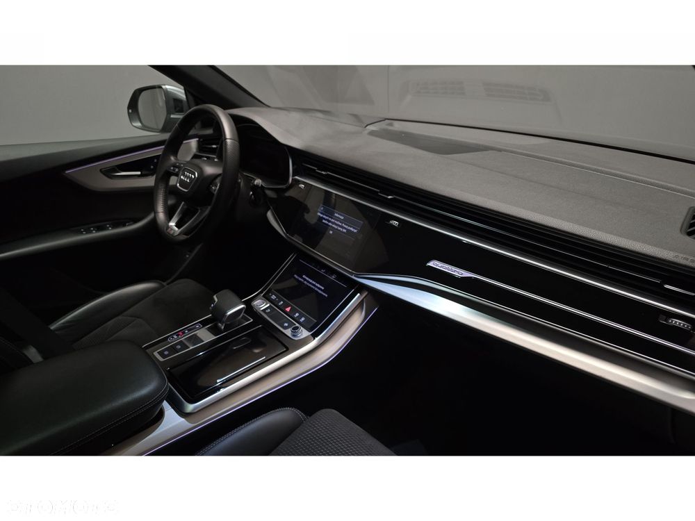 Audi Q8 - 26