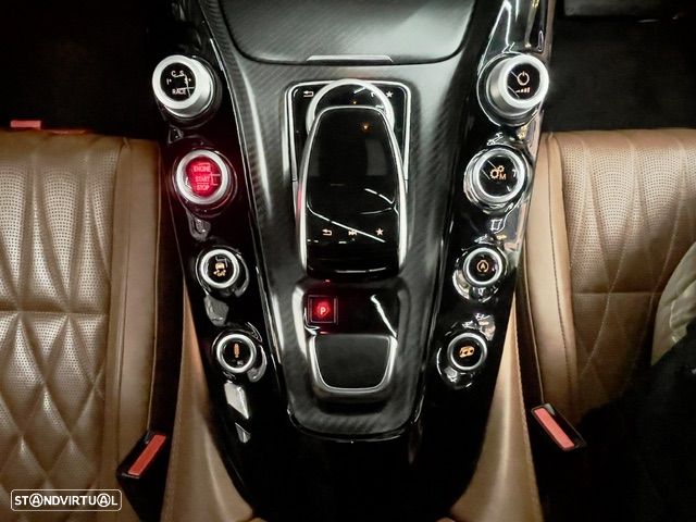 Mercedes-Benz AMG GT - 31