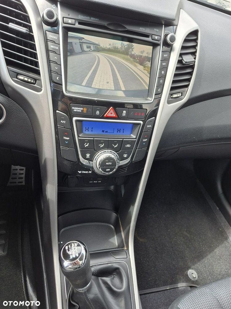 Hyundai i30 - 13