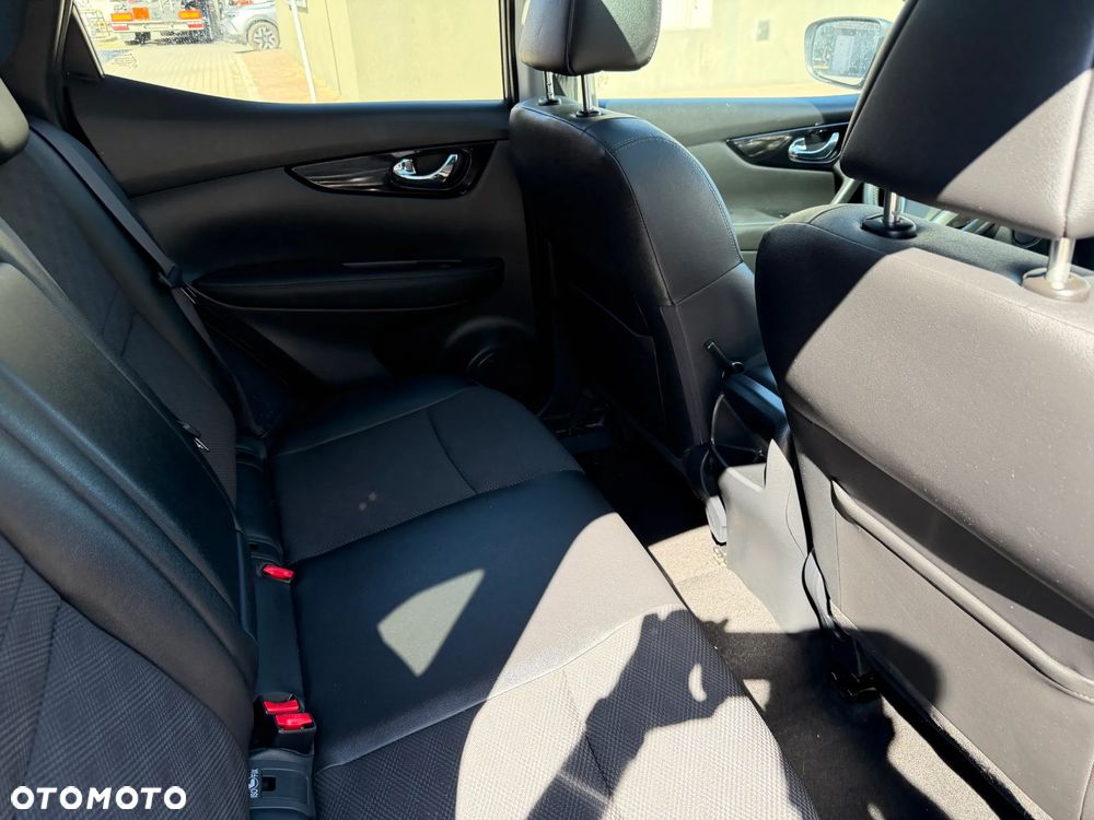Nissan Qashqai 1.6 DCi Tekna Xtronic EU6 - 12