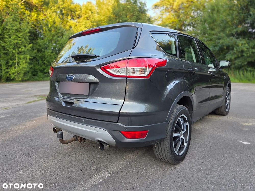 Ford Kuga - 11