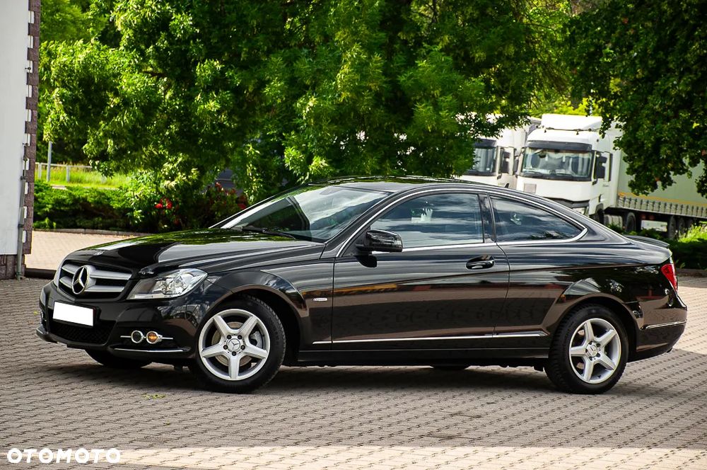 Mercedes-Benz Klasa C 180 BlueEFFICIENCY - 12