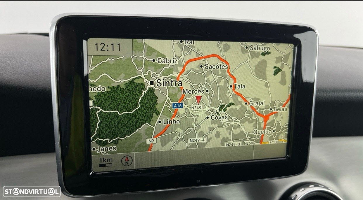 Mercedes-Benz GLA 220 CDi AMG Line - 11
